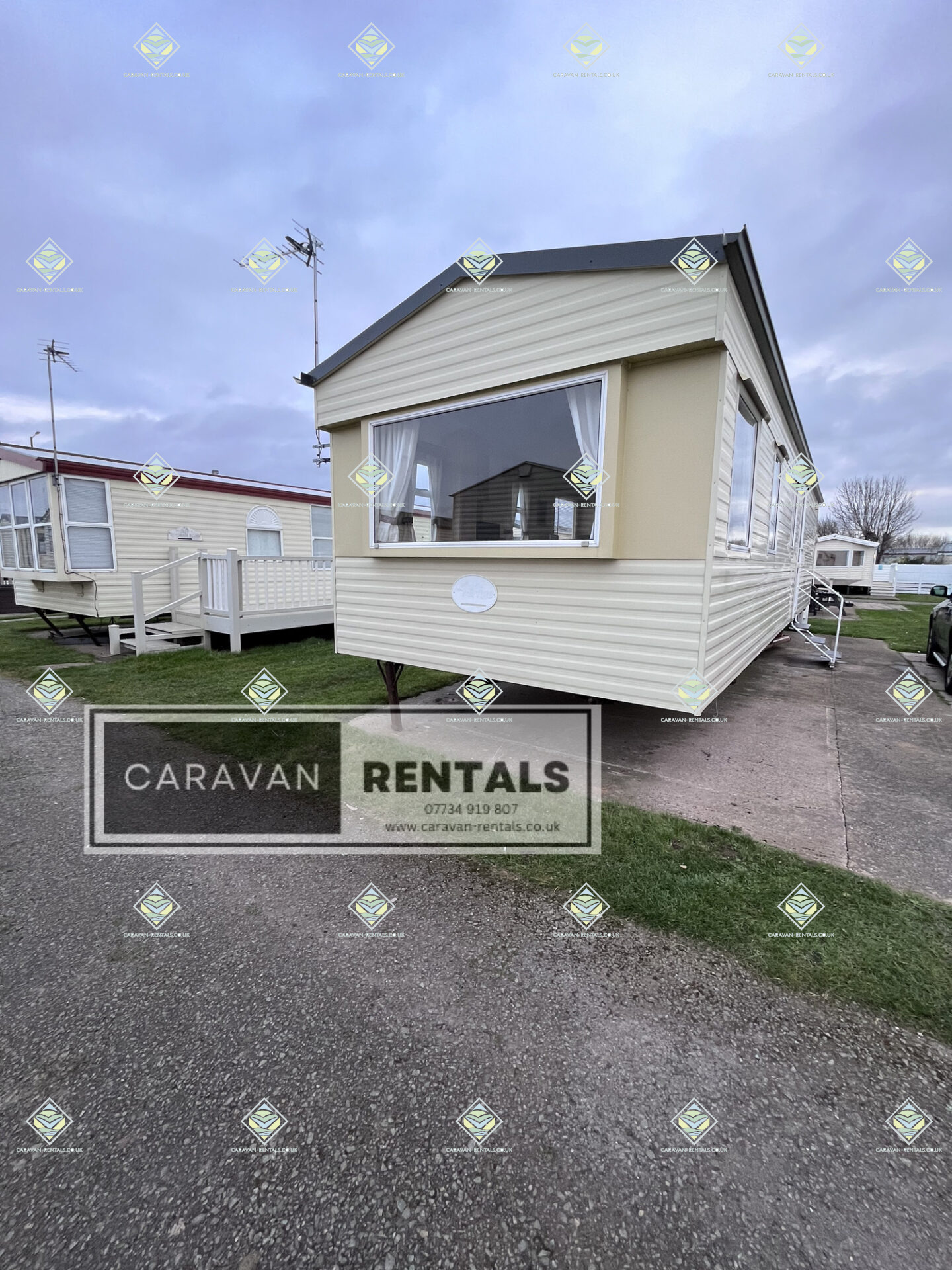 Zoe\'s Place Lyons Robin Hood