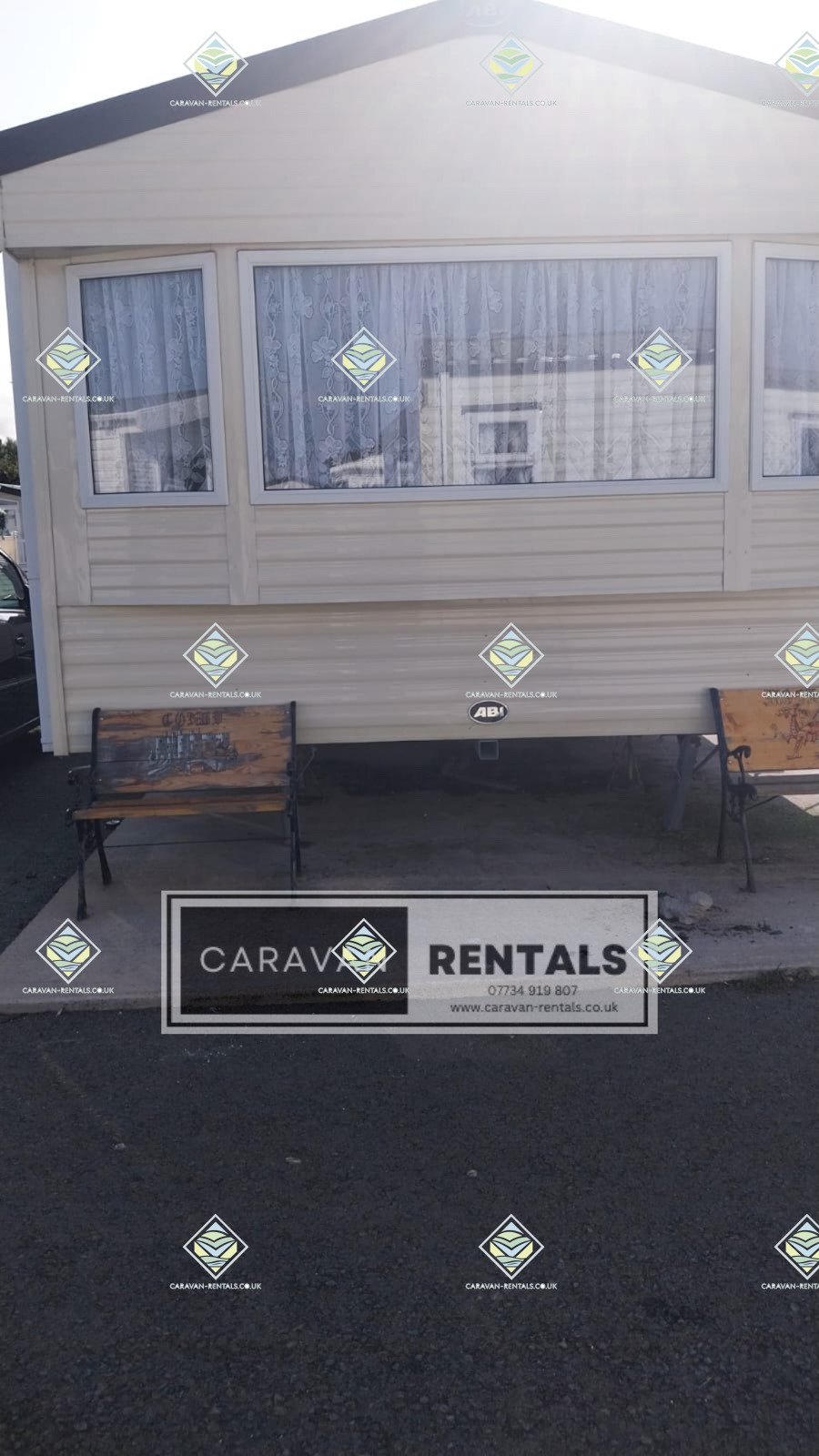 M182, Lyons Oakfield Towyn