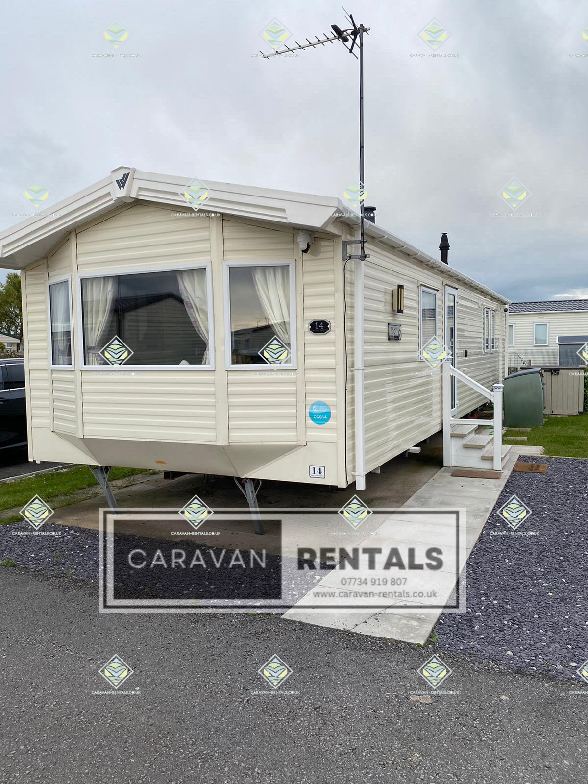 CG14 3 Bedroom, 8 Berth Caravan with WiFi at Lyons Robin Hood, North Wales